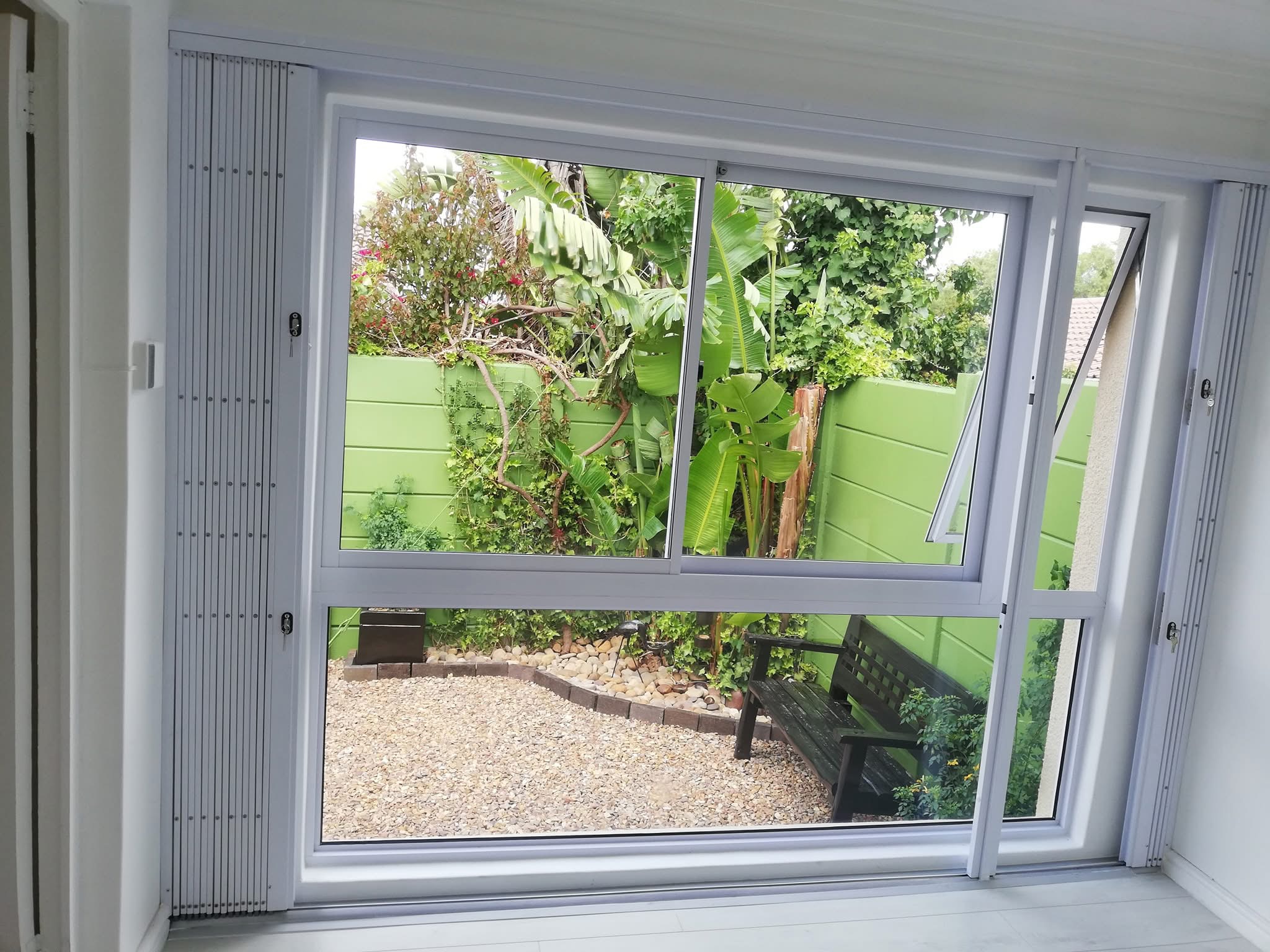 Modern Security Gate Installation